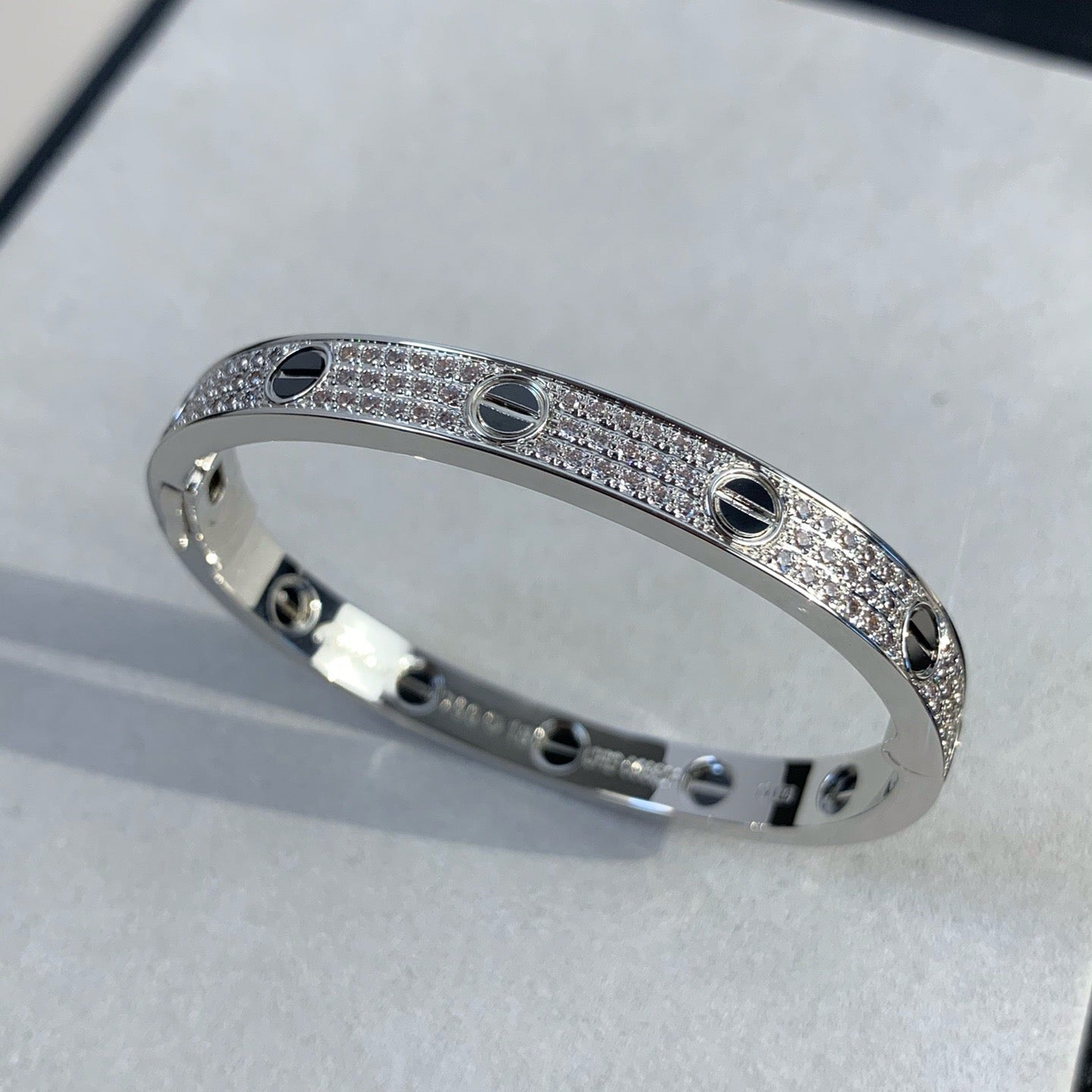 [AuraEcho Jewelry]LOVE BRACELET 6.1MM DIAMOND-PAVED CERAMIC